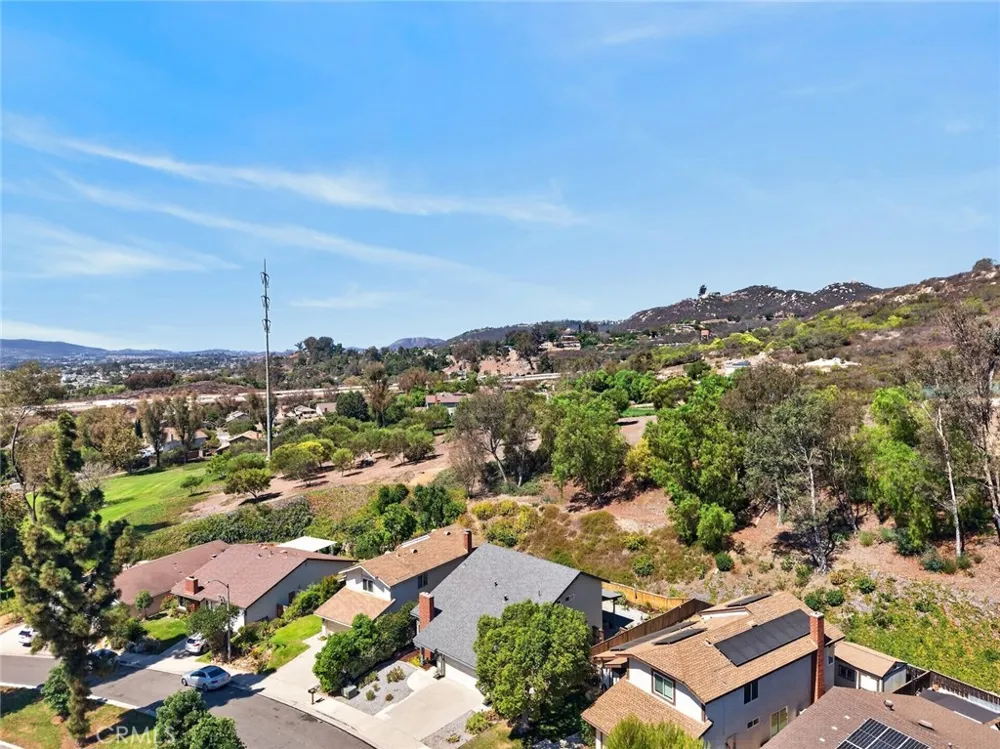 2347 Viewridge Place Escondido, CA 92026