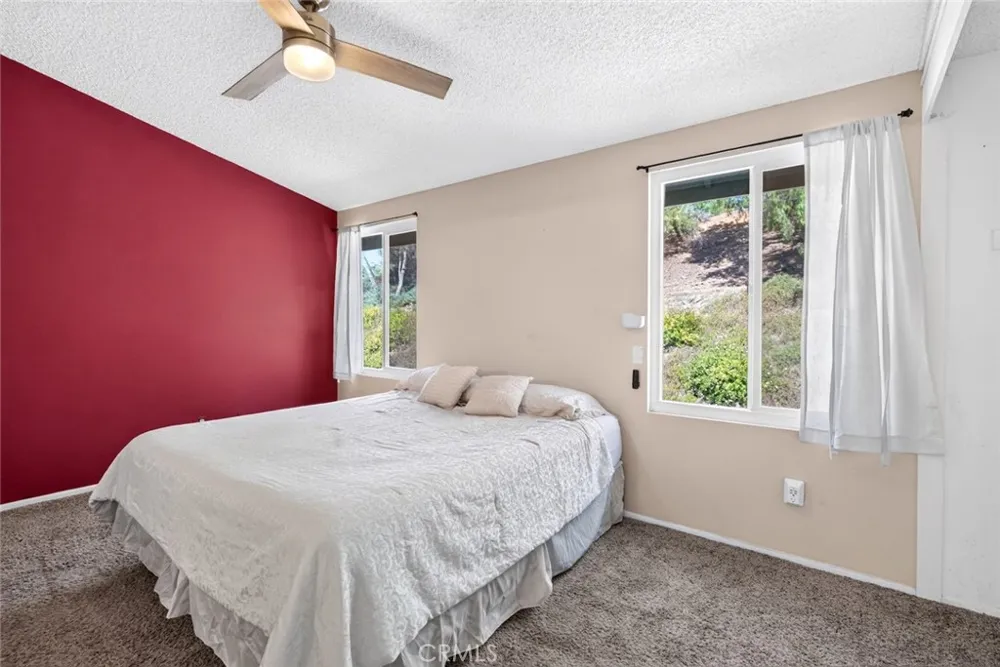 2347 Viewridge Place Escondido, CA 92026