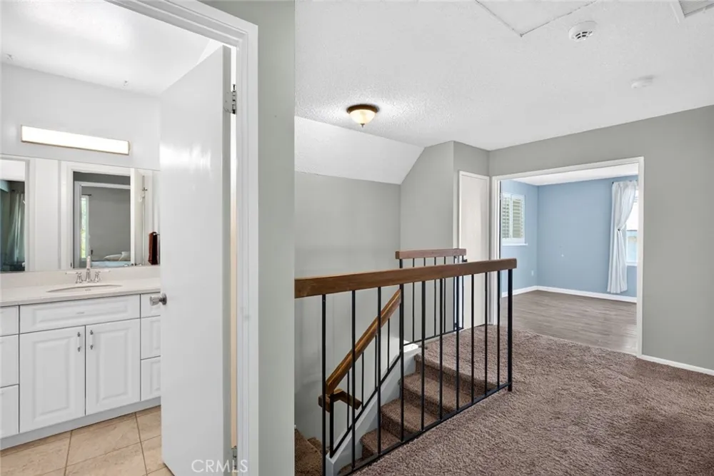 2347 Viewridge Place Escondido, CA 92026