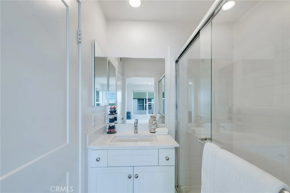 17614 Garden House Bellflower, CA 90706