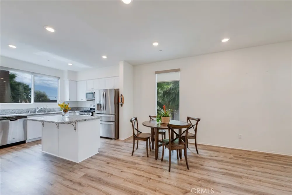 17614 Garden House Bellflower, CA 90706