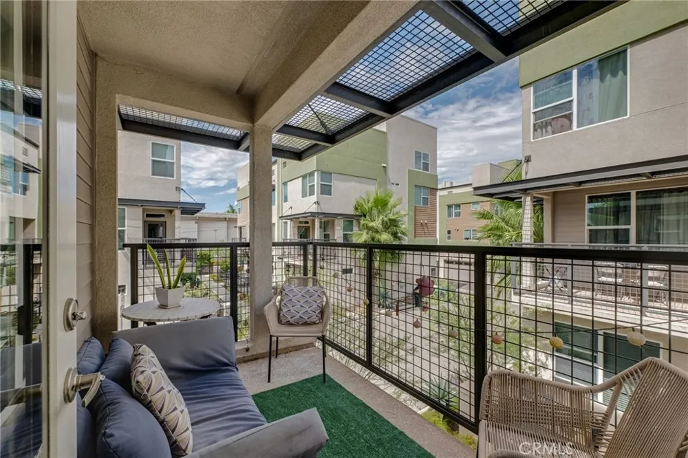 17614 Garden House Bellflower, CA 90706