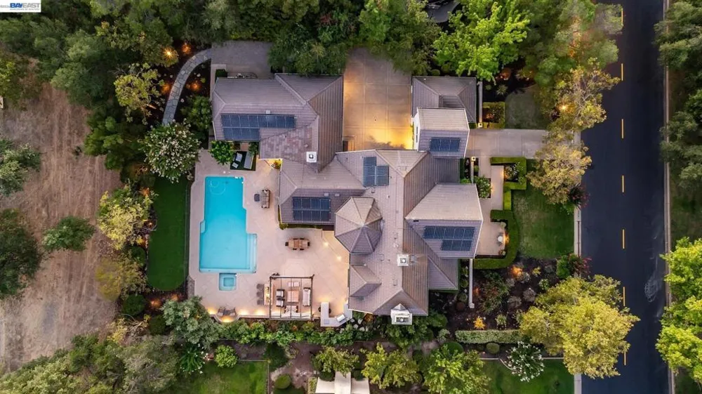 3019 E Ruby Hill Dr Pleasanton, CA 94566