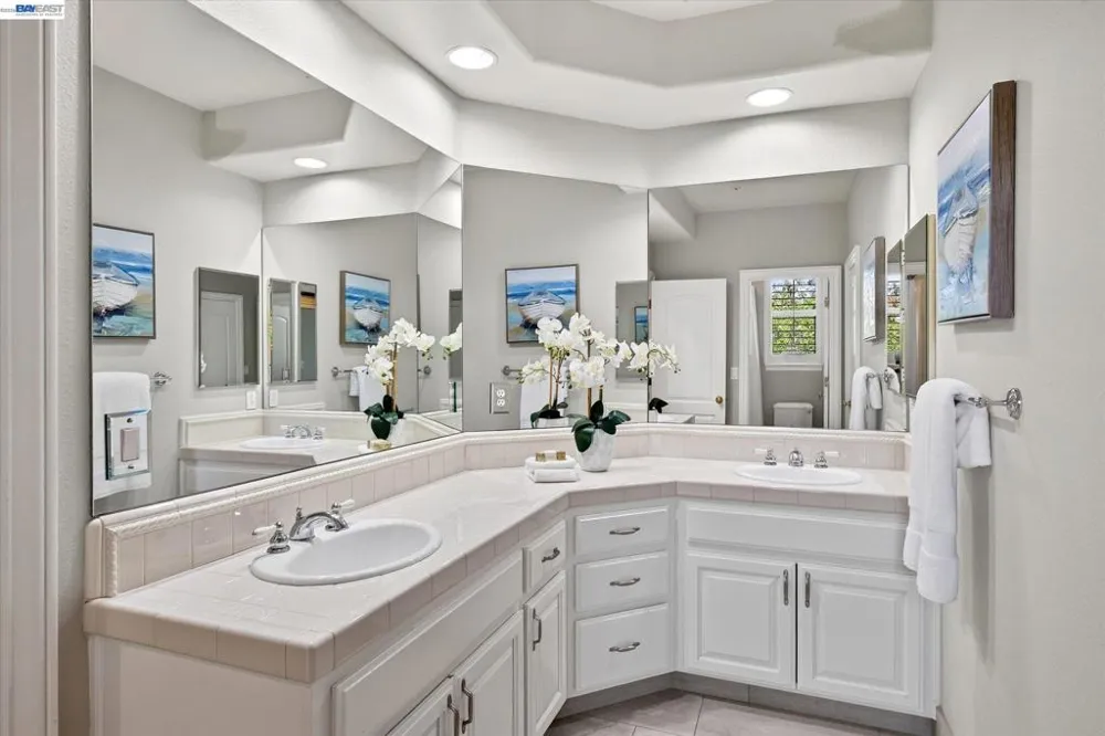 3019 E Ruby Hill Dr Pleasanton, CA 94566
