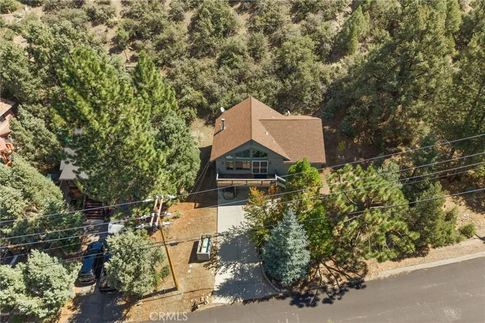 1928 Woodland Drive Pine Mountain Club, CA 93222