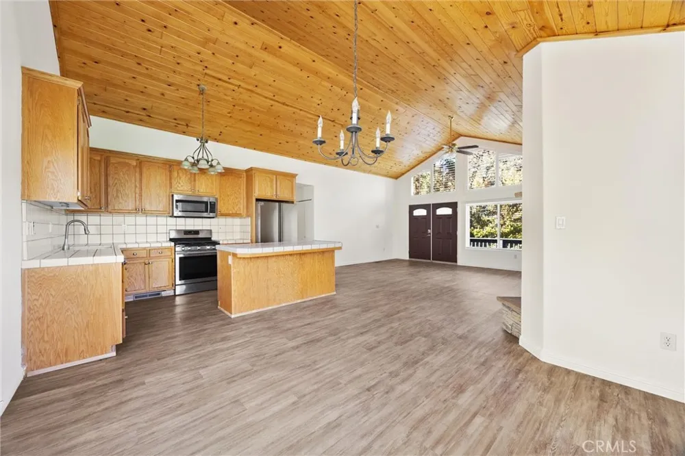 1928 Woodland Drive Pine Mountain Club, CA 93222