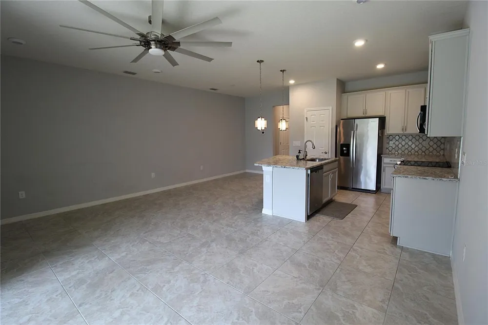 2922 GRAND KEMERTON PLACE Tampa, FL 33618