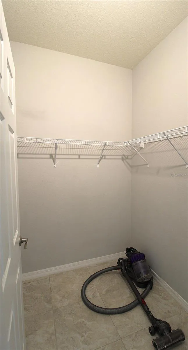 2922 GRAND KEMERTON PLACE Tampa, FL 33618