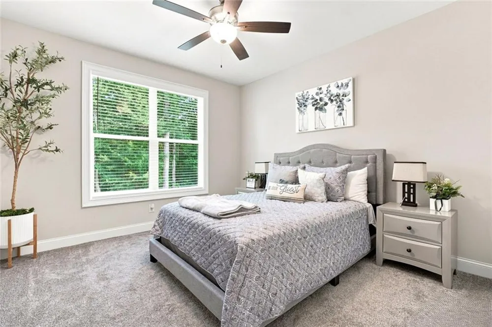 7271 Bluewater Douglasville, GA 30135