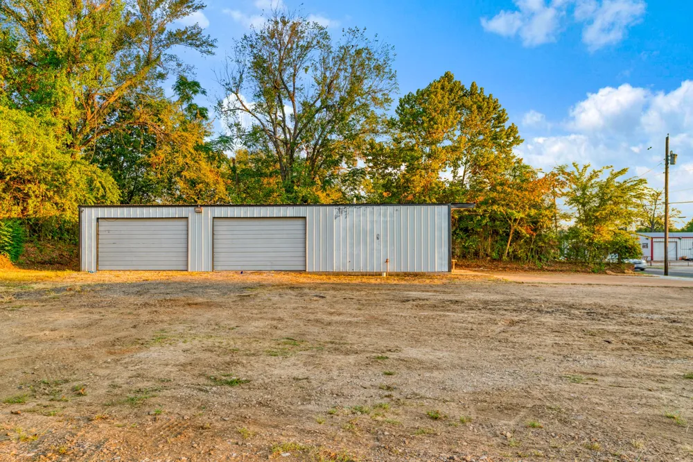 650 Main Street Paris, TX 75460