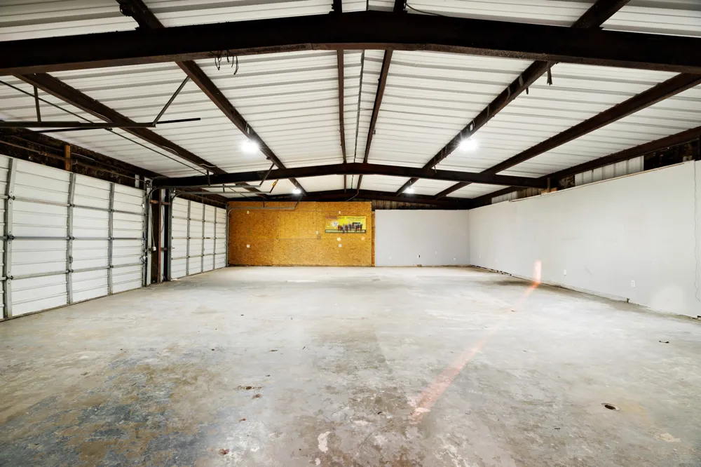650 Main Street Paris, TX 75460