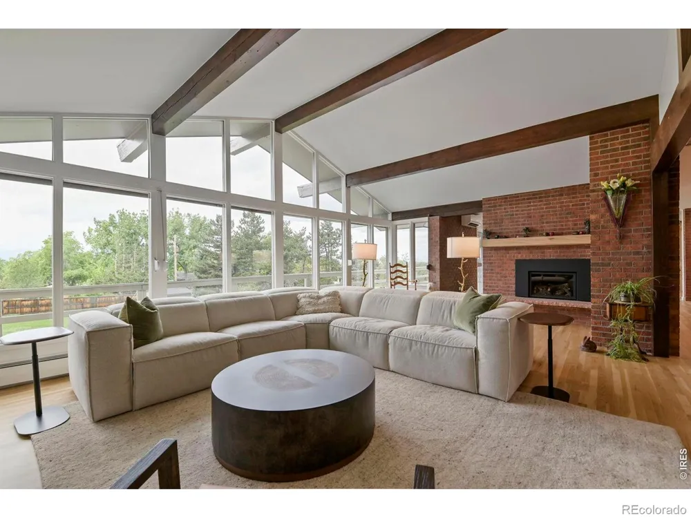 19 Ridge Road Boulder, CO 80303