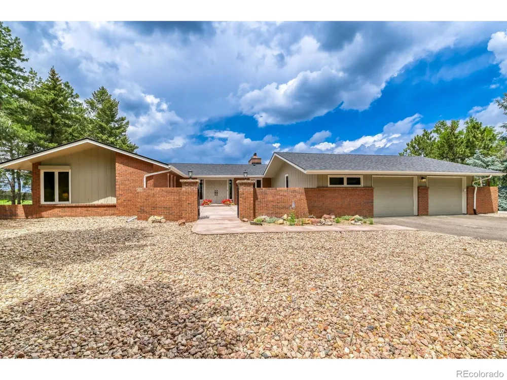 19 Ridge Road Boulder, CO 80303
