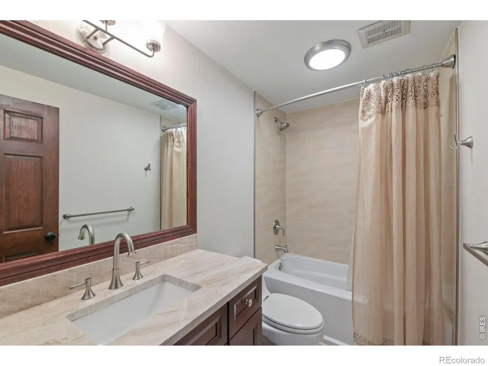 19 Ridge Road Boulder, CO 80303