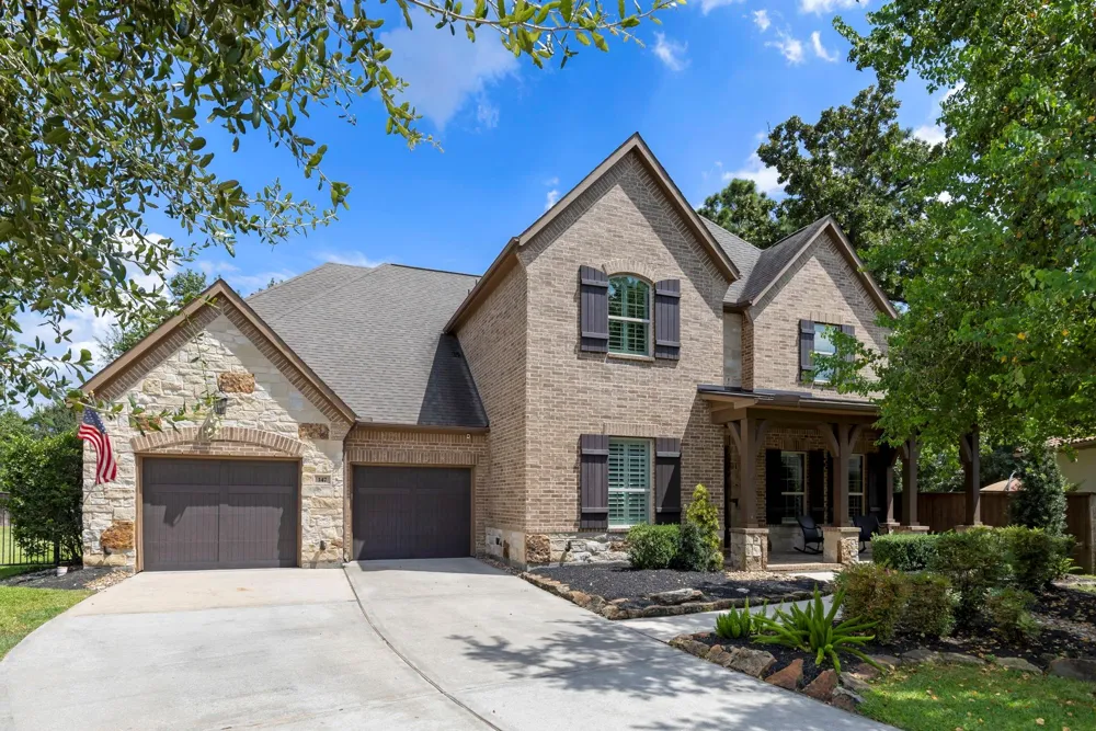 147 Pacific Grove Drive Montgomery, TX 77316