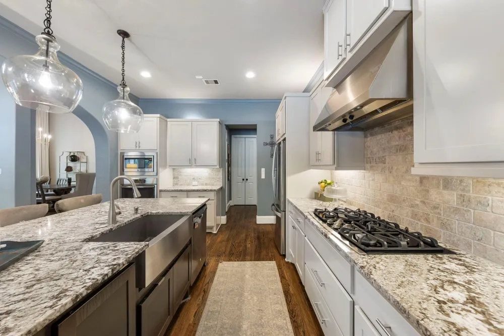 147 Pacific Grove Drive Montgomery, TX 77316