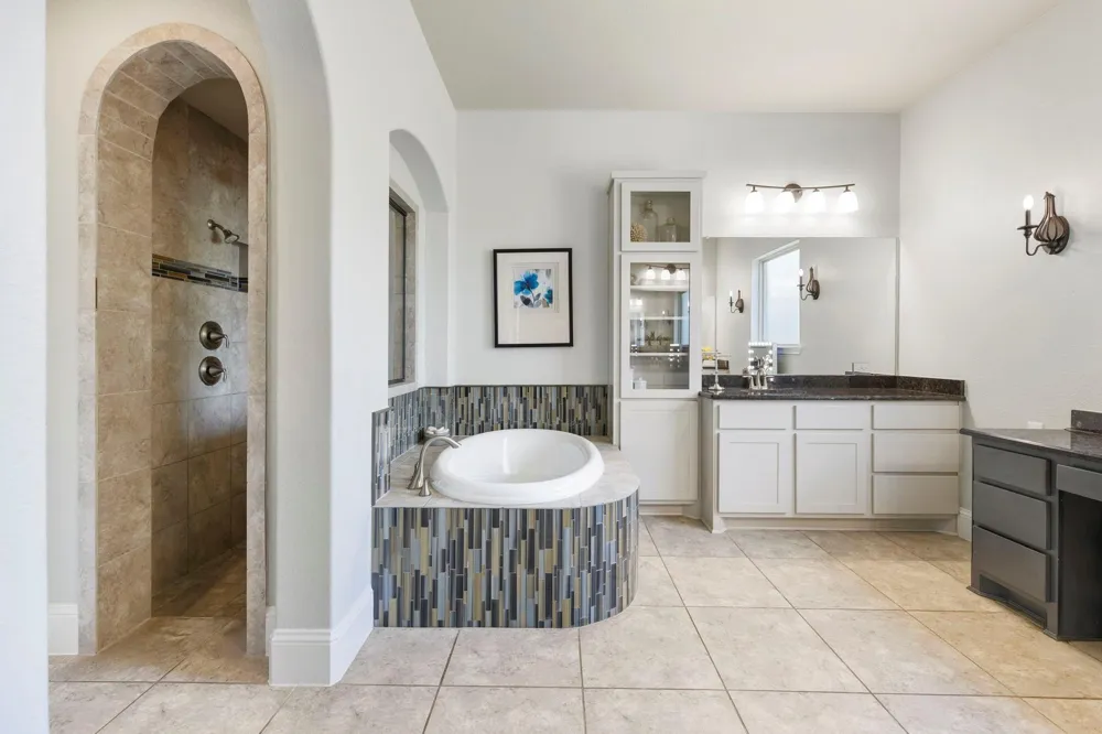 147 Pacific Grove Drive Montgomery, TX 77316