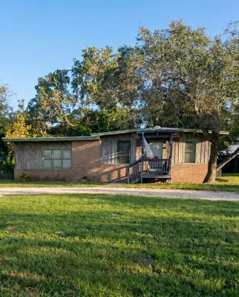 109 Huckleberry Street