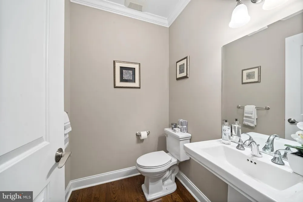 101 WOODSIDE ROAD #C Ardmore, PA 19003