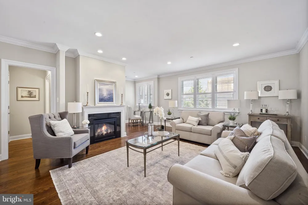 101 WOODSIDE ROAD #C Ardmore, PA 19003