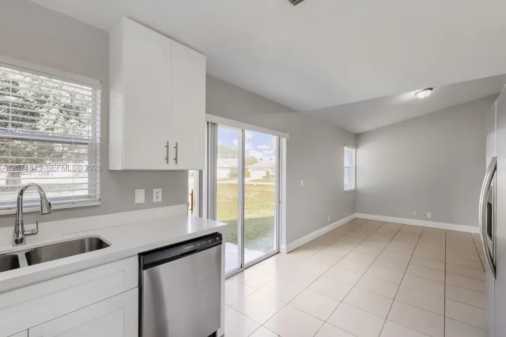 2710 Neaton Ct Wellington, FL 33414