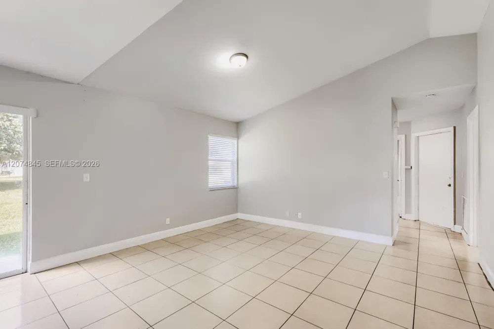 2710 Neaton Ct Wellington, FL 33414