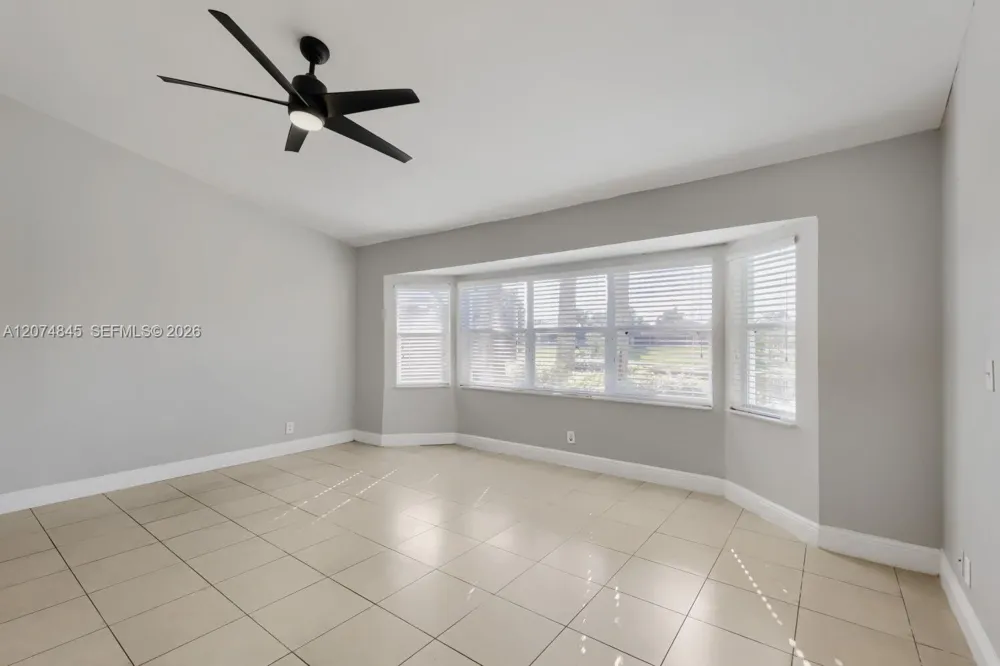2710 Neaton Ct Wellington, FL 33414