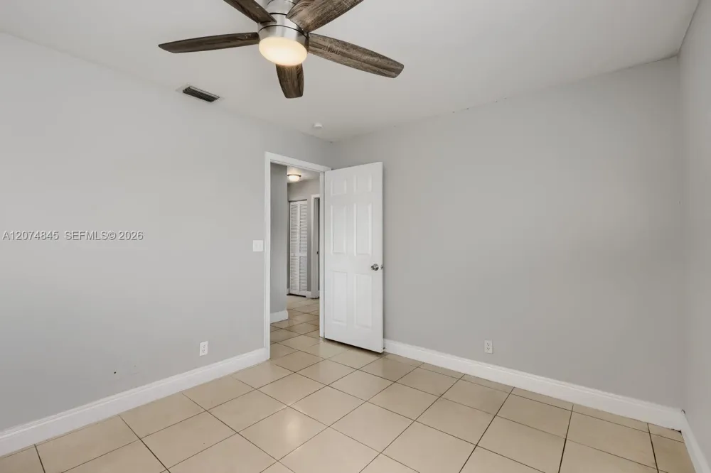 2710 Neaton Ct Wellington, FL 33414