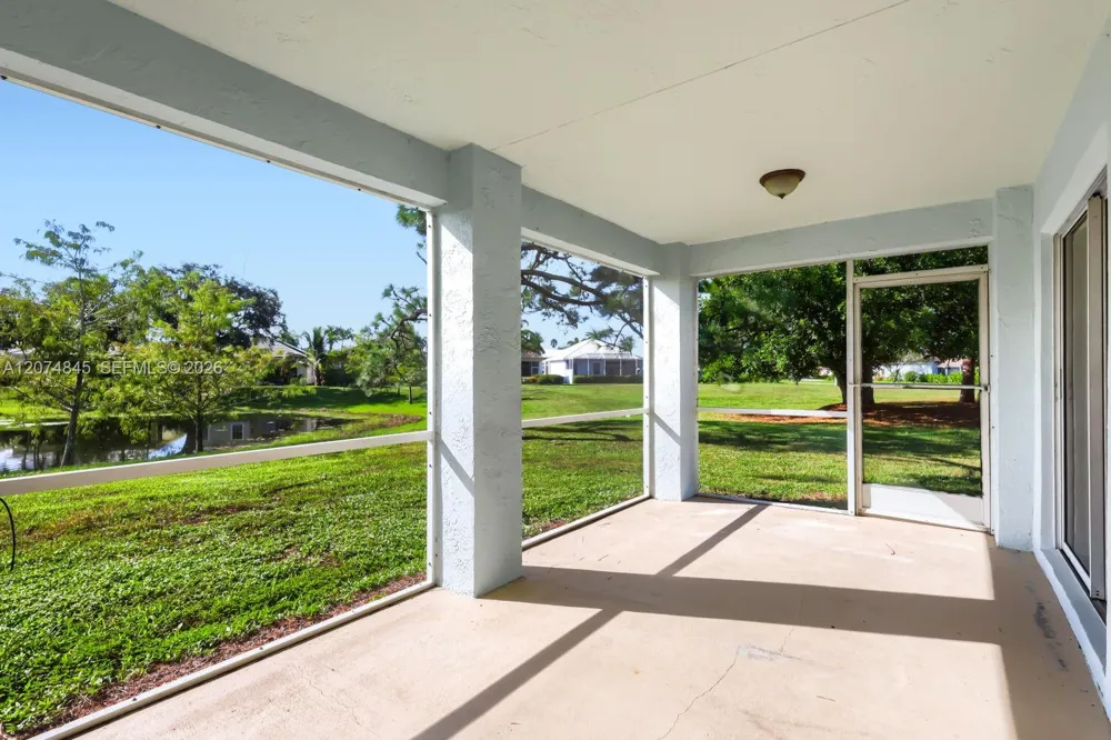 2710 Neaton Ct Wellington, FL 33414