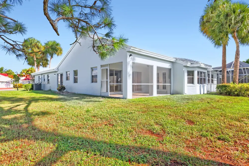 2710 Neaton Ct Wellington, FL 33414