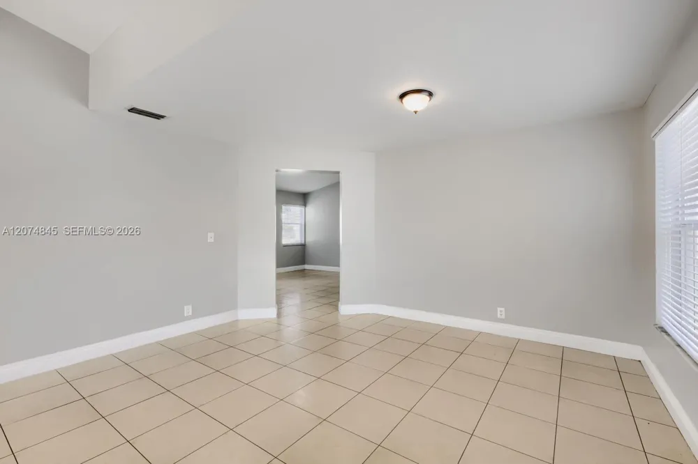 2710 Neaton Ct Wellington, FL 33414