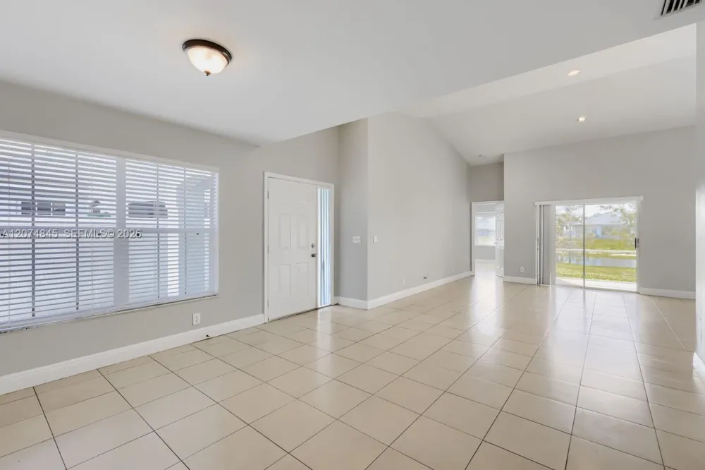 2710 Neaton Ct Wellington, FL 33414