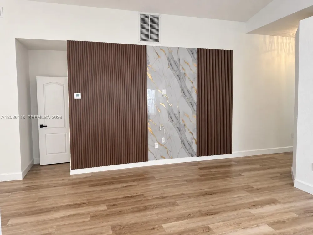 11270 NW 53rd Ln Doral, FL 33178