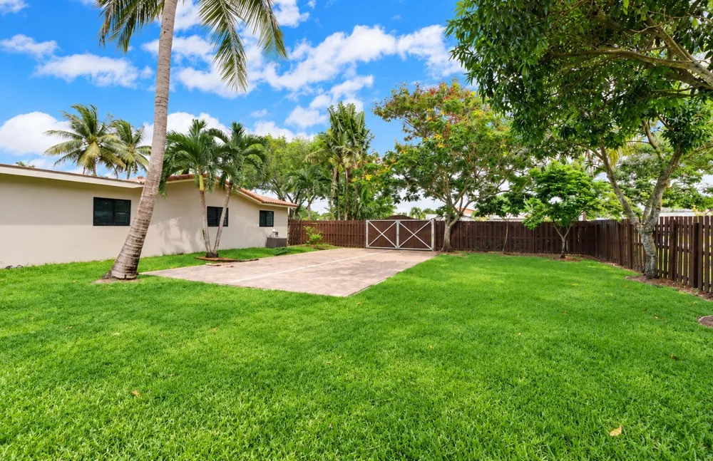 711 NW 45TH AVENUE Coconut Creek, FL 33066