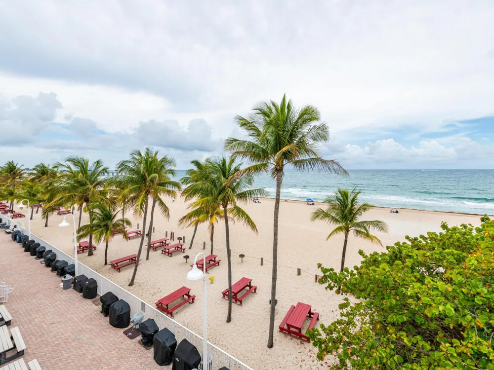 111 Briny Avenue #2409 Pompano Beach, FL 33062