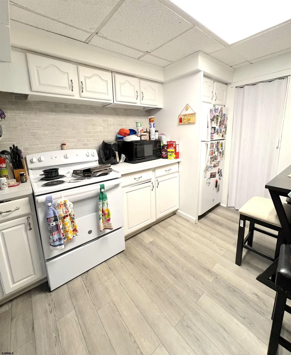 1 Lafayette Ave Weymouth Township, NJ 08330