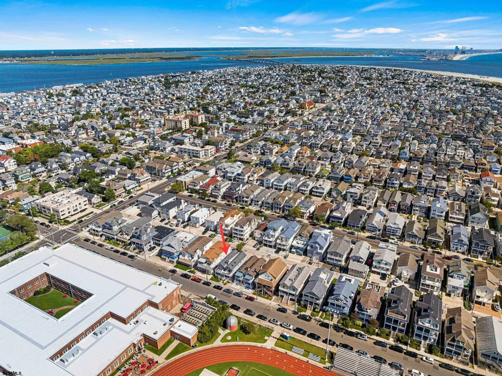 833 5th Street Ocean City, NJ 08226