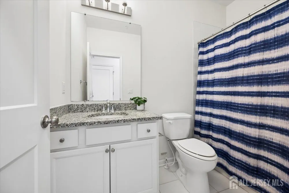 82 Depot Way Dunellen, NJ 08812