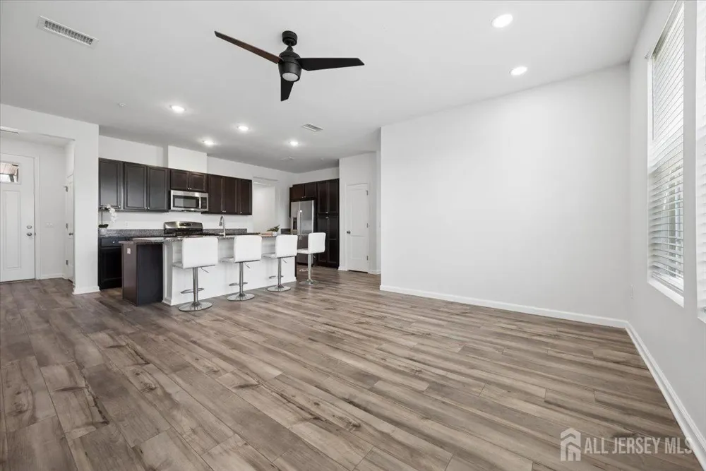 82 Depot Way Dunellen, NJ 08812
