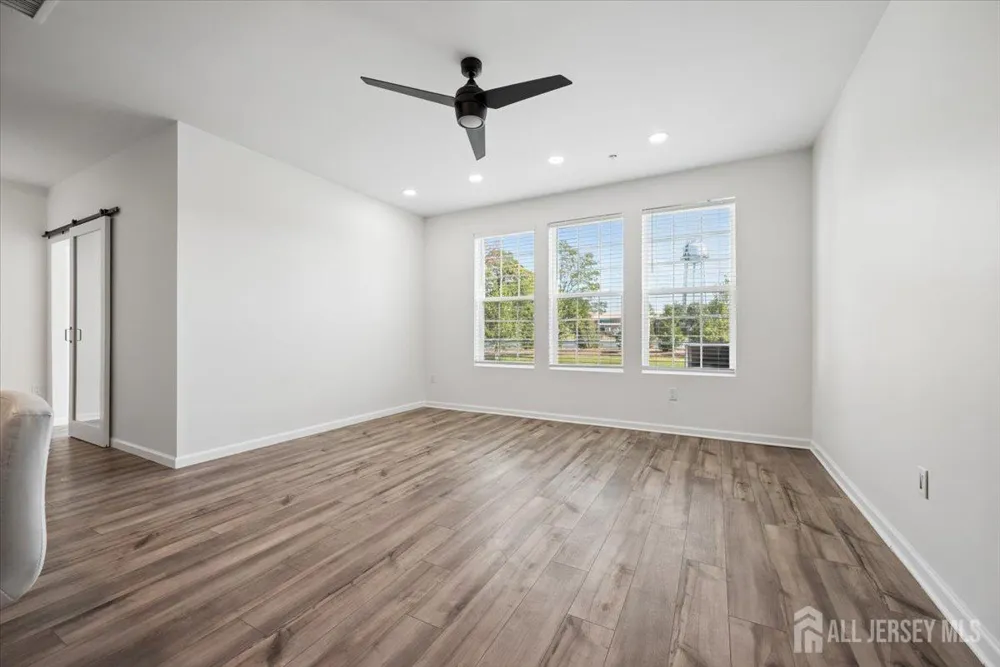 82 Depot Way Dunellen, NJ 08812