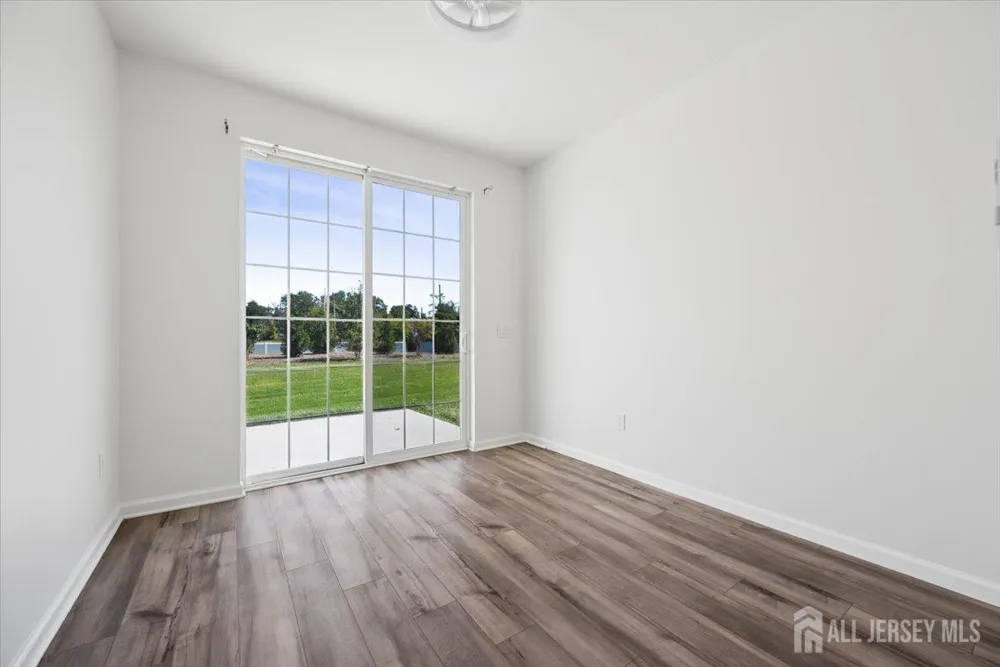 82 Depot Way Dunellen, NJ 08812