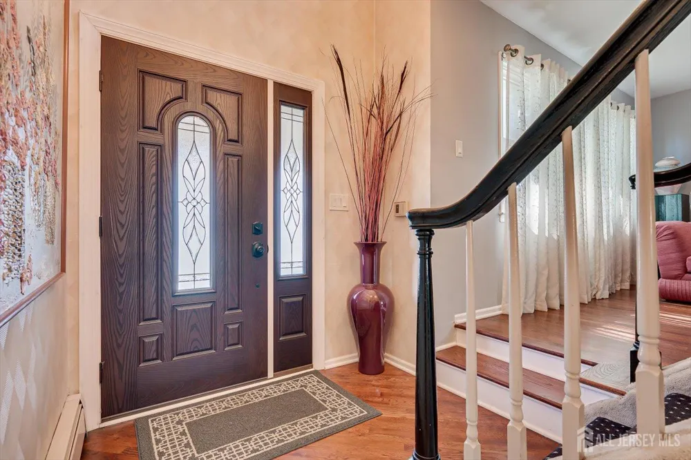 21 Marlin Avenue E Edison, NJ 08820