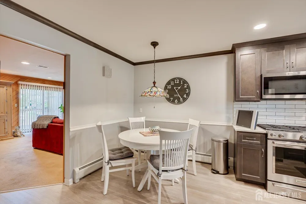 21 Marlin Avenue E Edison, NJ 08820