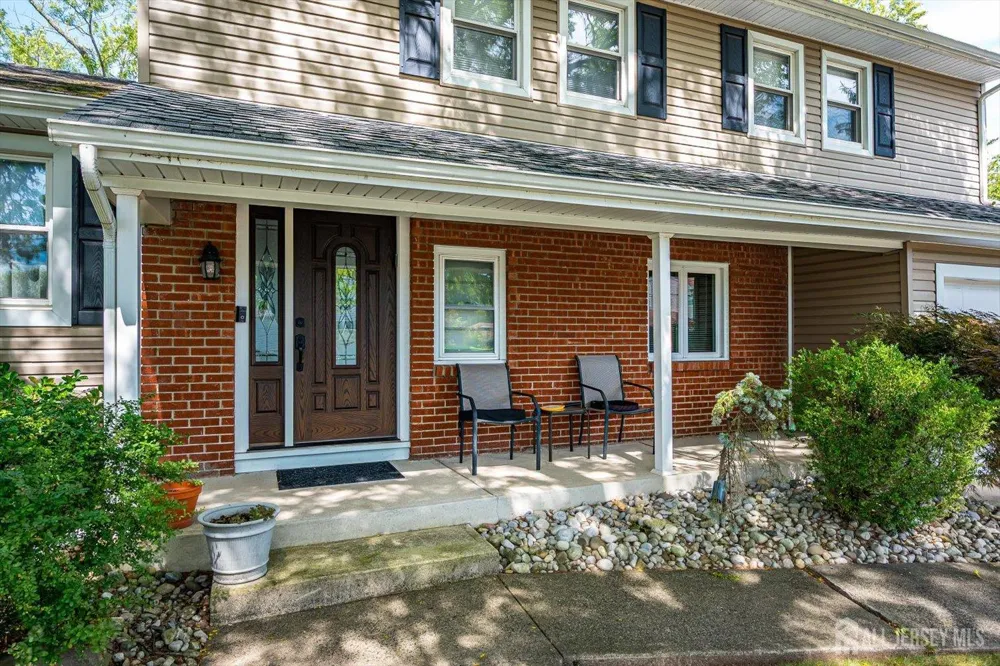 21 Marlin Avenue E Edison, NJ 08820