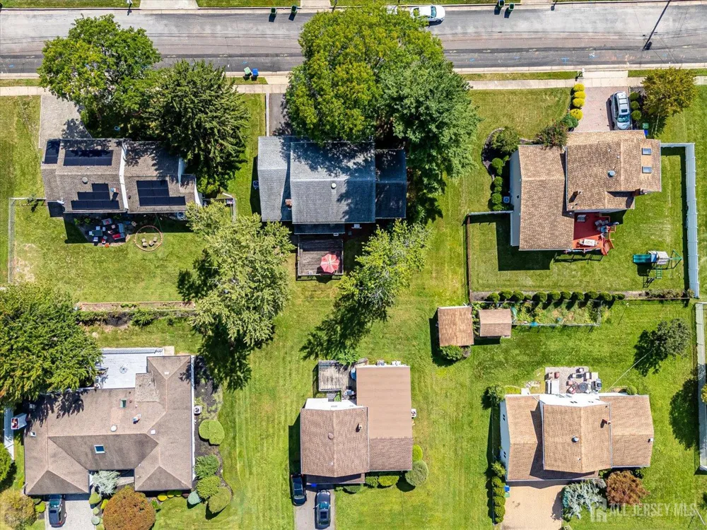 21 Marlin Avenue E Edison, NJ 08820