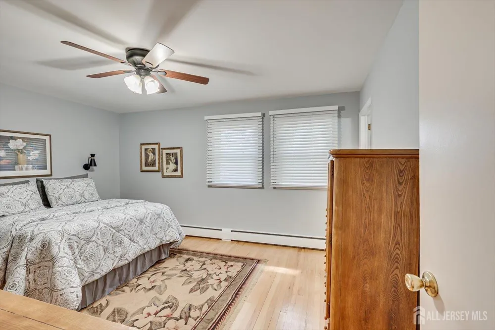 21 Marlin Avenue E Edison, NJ 08820