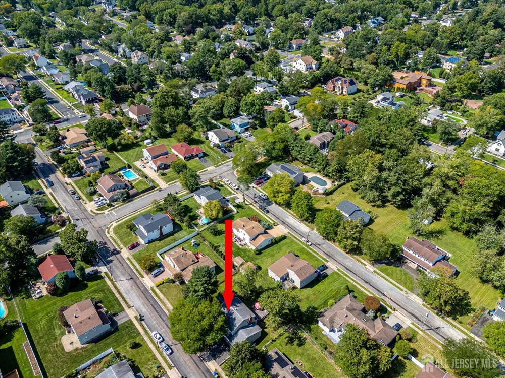 21 Marlin Avenue E Edison, NJ 08820