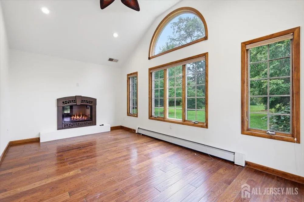 108 Lynch Street Franklin, NJ 08873