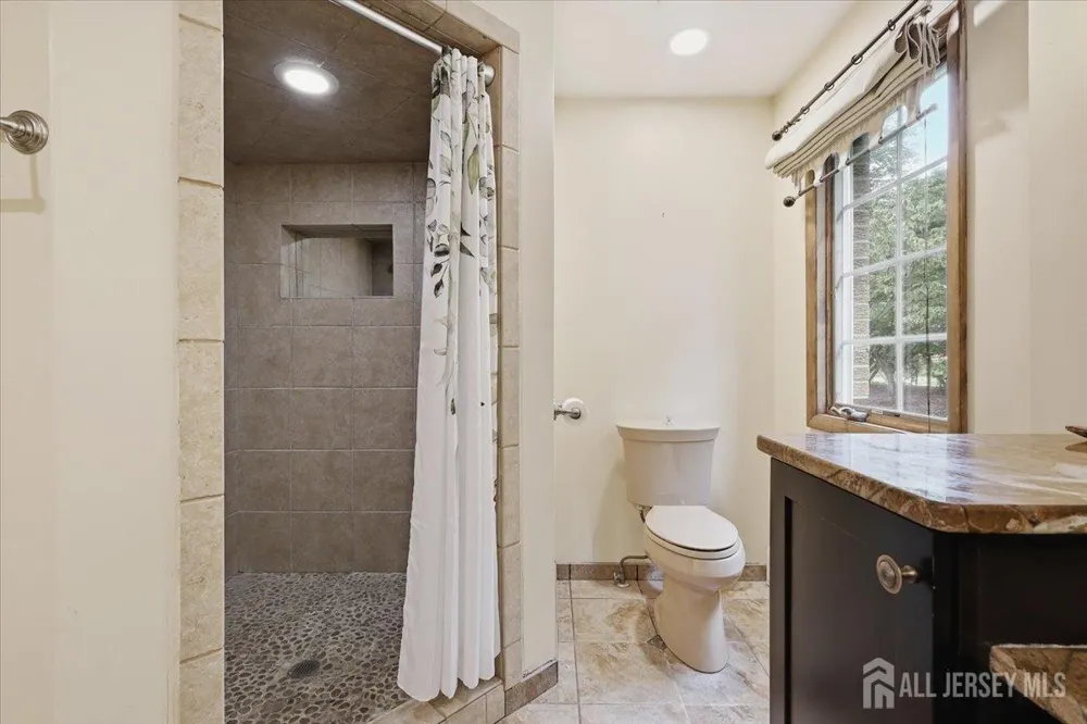 108 Lynch Street Franklin, NJ 08873