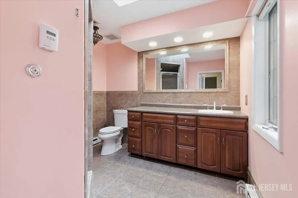 108 Lynch Street Franklin, NJ 08873